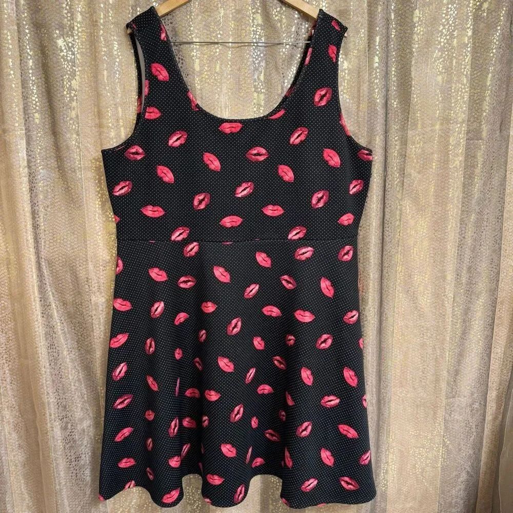 Torrid Fit & Flare Black Polka Dot Pink Kisses Valentines Skater Dress 3X